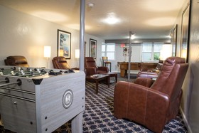 Tidewater Inn