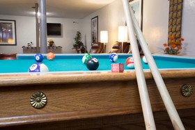 Tidewater Inn