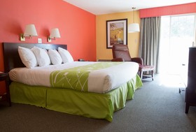 Tidewater Inn