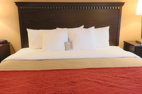 Spark by Hilton Woburn Boston