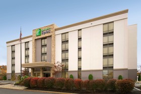 Holiday Inn Express Boston North-Woburn