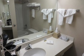 Days Inn by Wyndham Albion