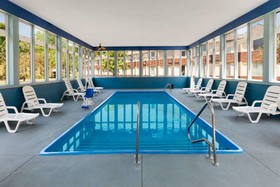 Days Inn by Wyndham Albion