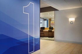 Holiday Inn Express & Suites Allen Park