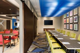 Holiday Inn Express & Suites Allen Park
