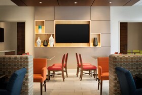 Holiday Inn Express & Suites Allen Park