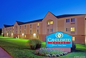 Sonesta Simply Suites Detroit Ann Arbor
