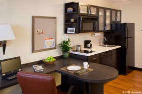 Sonesta Simply Suites Detroit Ann Arbor