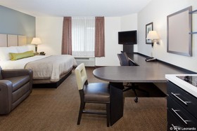 Sonesta Simply Suites Detroit Ann Arbor