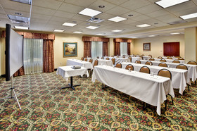 Holiday Inn Hotel & Suites Ann Arbor Univ. Michigan Area