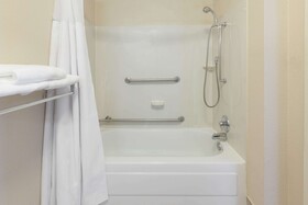 Red Roof Inn Auburn Hills