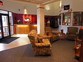 Baraga Lakeside Inn