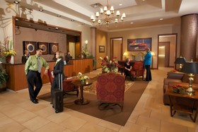 DoubleTree by Hilton Hotel Bay City - Riverfront