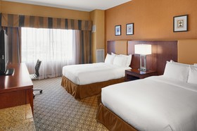 DoubleTree by Hilton Hotel Bay City - Riverfront