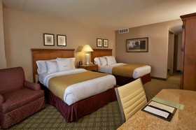 DoubleTree by Hilton Hotel Bay City - Riverfront