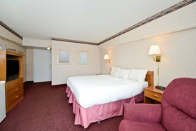 Howard Johnson by Wyndham Benton Harbor/St. Joseph
