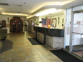 Howard Johnson by Wyndham Benton Harbor/St. Joseph