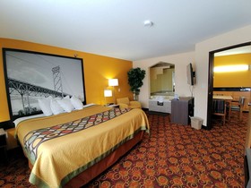 Super 8 by Wyndham Big Rapids