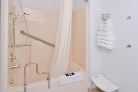 Americas Best Value Inn & Suites