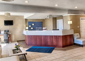 Holiday Inn Express Detroit - Birmingham