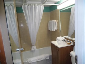 Cadillac Sands Resort