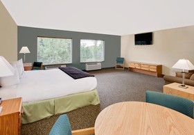 Days Inn by Wyndham Cadillac