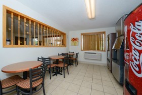 Americas Best Value Inn - Charlotte