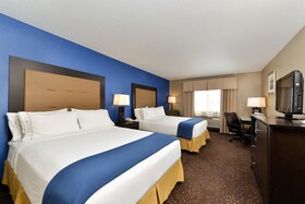 Holiday Inn Express & Suites Charlotte