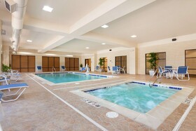 Hampton Inn & Suites Detroit/Chesterfield