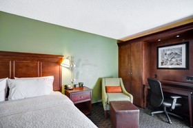 Hampton Inn Birmingham/Mountain Brook