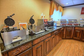 Comfort Inn Near Greenfield Village