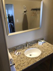 Allen Park Motor Lodge