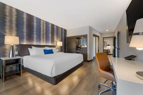 Cambria Hotel Detroit Downtown