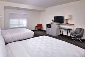 Holiday Inn Hotel & Suites Farmington Hills Detroit NW