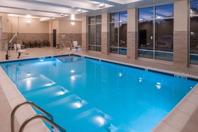 Holiday Inn Hotel & Suites Farmington Hills Detroit NW
