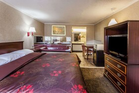 Knights Inn Detroit Area/farmington Hills
