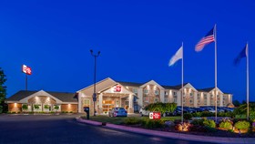 Best Western Plus Flint Airport Inn & Suites