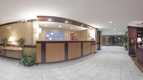 Holiday Inn Express Flint-Campus Area