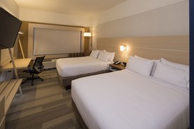 Holiday Inn Express & Suites Gaylord