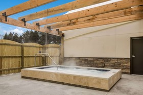 MainStay Suites