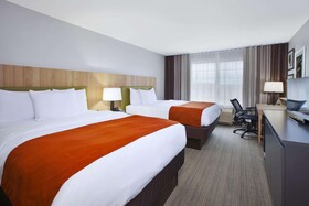 Country Inn & Suites by Radisson, Big Rapids, MI