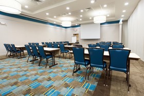 Drury Inn & Suites Grand Rapids