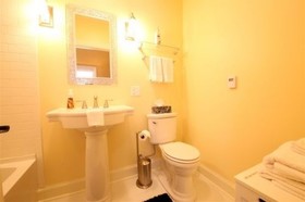 The Leonard at Logan House