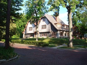 The Leonard at Logan House