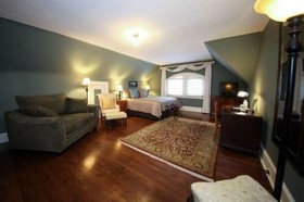The Leonard at Logan House