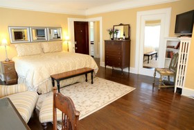 The Leonard at Logan House
