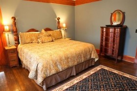 The Leonard at Logan House