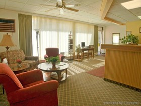 Magnuson Hotel Copper Crown