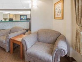 Days Inn by Wyndham Hillsdale