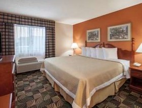 Days Inn by Wyndham Hillsdale